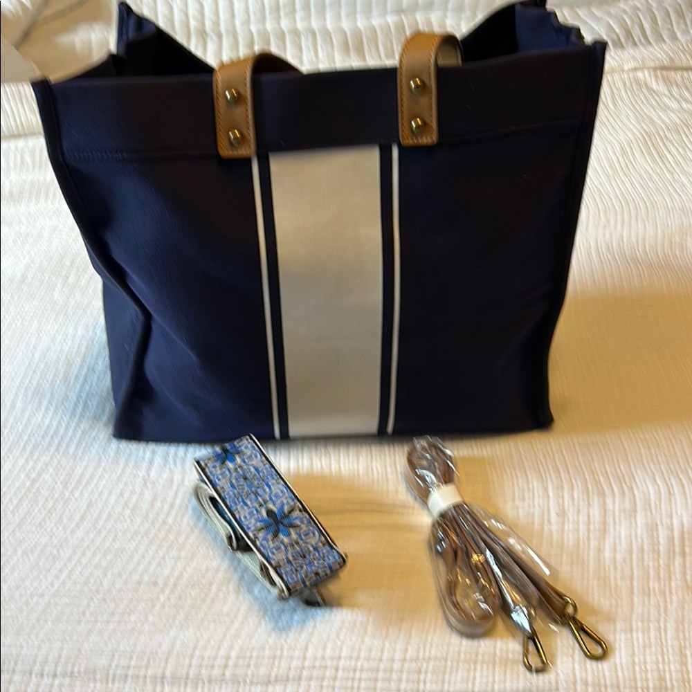Large, Navy Canvas tote, with tan handles